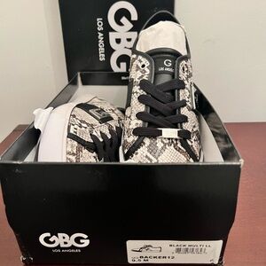 GBG Los Angeles Sneakers - Black and White Snake Print